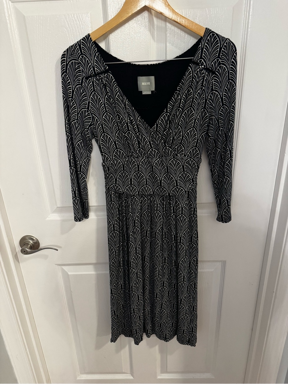 Maeve Black & White Long-Sleeve V-Neck Fit-and-Flare Dress